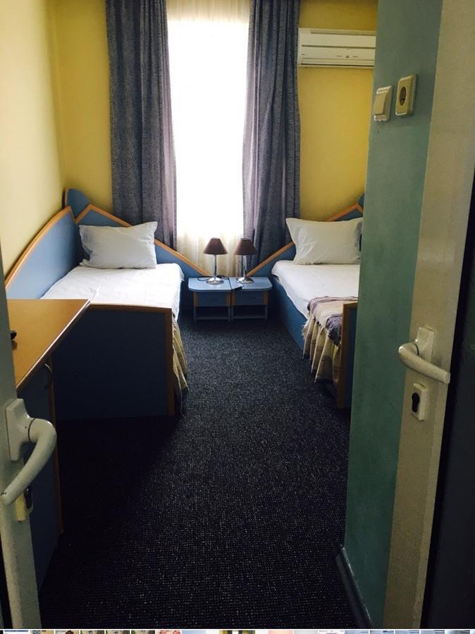 Hotel Shterev Сопот Екстер'єр фото