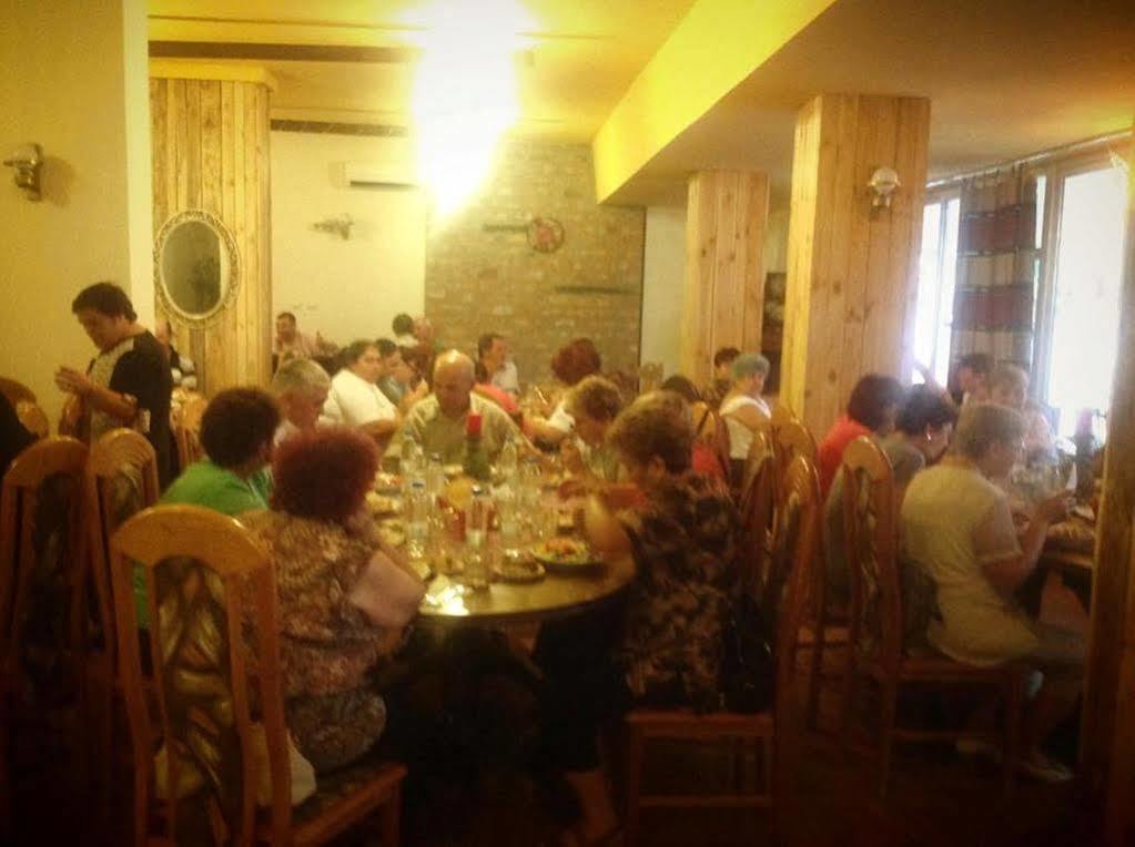 Hotel Shterev Сопот Екстер'єр фото
